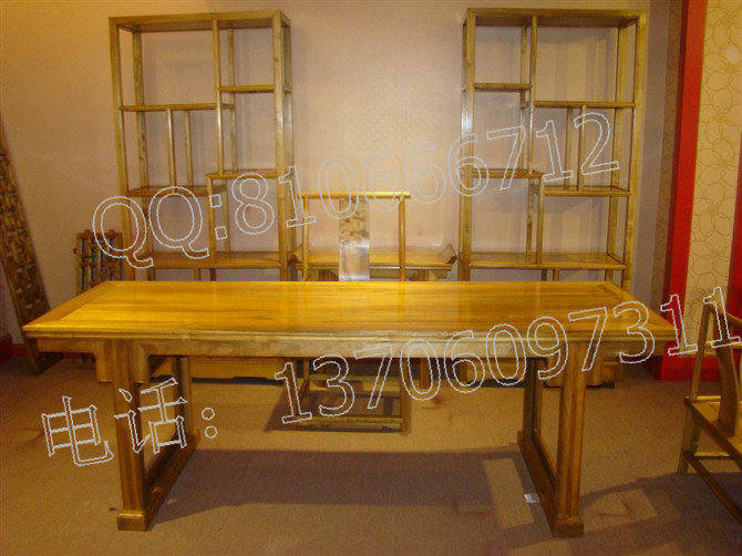 金絲楠木畫案